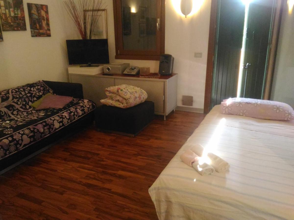 Gabriele House Bed & Breakfast Падуа Екстериор снимка
